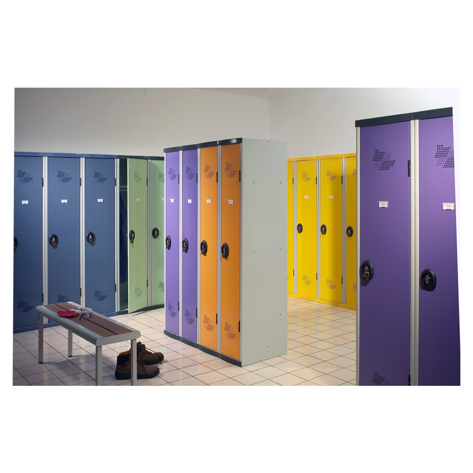 Local vestiaire en entreprise qu’en dit la loi ? Capsentreprise